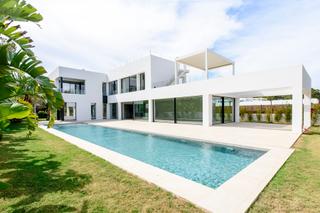 Casa a Sant Agustí-Cala de Bou. Villa moderna con vistas al mar en puig de nalis