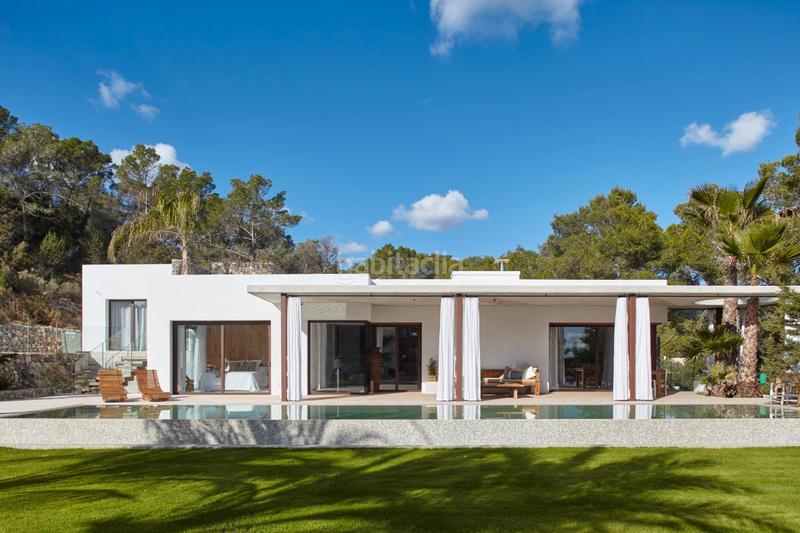 Foto d14c0095-8a0b-4db5-b488-3520d9f4153d. Casa amb calefacció piscina a Es Cubells Sant Josep de sa Talaia