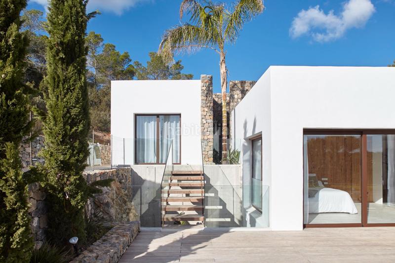 Foto f5d06baa-8476-4df2-87cf-d37b59b3f547. Casa amb calefacció piscina a Es Cubells Sant Josep de sa Talaia