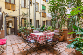 Apartament a Universidad-Malasaña. Magnifica propiedad en malasaña