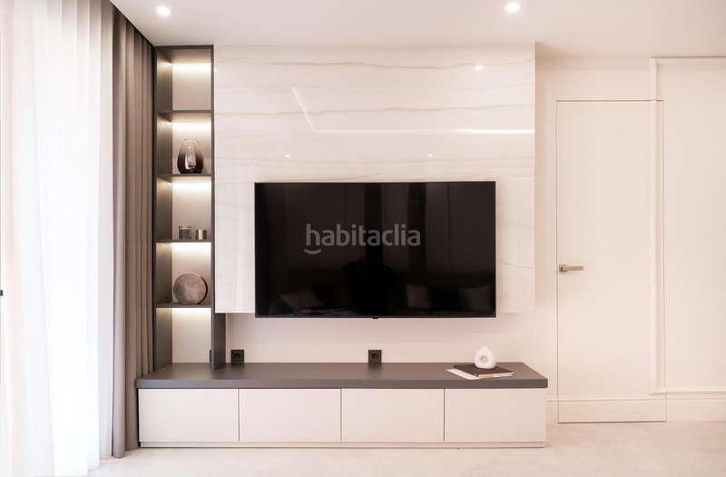 Foto dd6e7d53-bdaa-4a51-ac75-6758e2056057. Apartament amb calefacció piscina a Guadalmansa Estepona