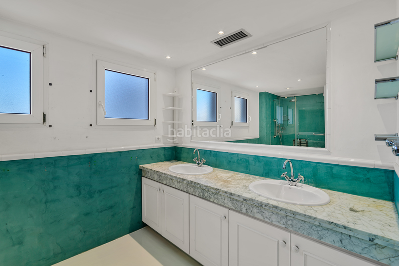 Foto 7514dd05-1e0a-4dcf-a9c7-1c96450969fd. Apartament amb calefacció aparcament piscina a Marina Botafoc-Talamanca Ibiza