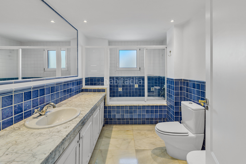 Foto adb9dfec-74c5-4fb8-8ce2-ae182cb969f5. Apartament amb calefacció aparcament piscina a Marina Botafoc-Talamanca Ibiza
