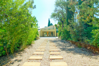 Maison à Esporles. Descubra el arte, la elegancia y la comodidad en esta villa de l