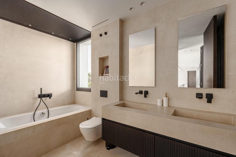 Foto f3adea45-a02d-45e6-9615-b199937a0567. Casa elegante y sofisticada nueva villa en construcción en venta en la alquería, benahavis en Benahavís