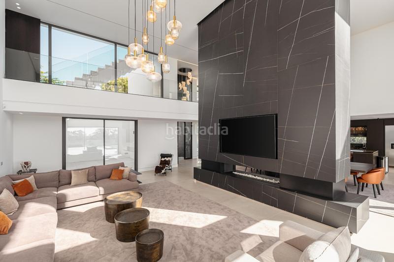 Foto fab5e38a-bceb-4353-b938-2cf0478b929d. Casa elegante y sofisticada nueva villa en construcción en venta en la alquería, benahavis en Benahavís