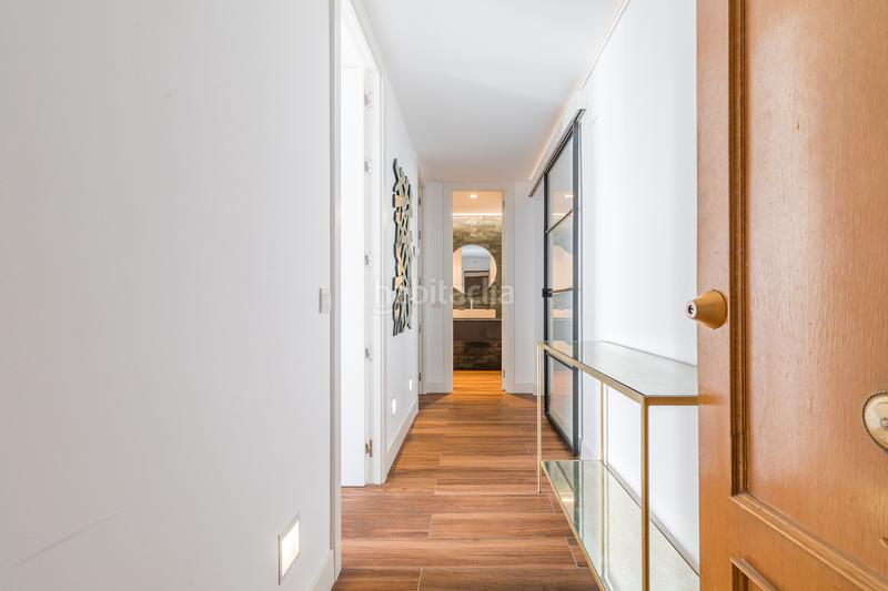 Foto 95150b33-b9b3-405c-88ea-97bfb46cab28. Alquiler apartamento moderno piso en alquiler en el centro en Madrid