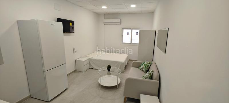 Foto 827c395d-3626-4523-bca4-e265a1bf6ef2. Alquiler estudio en calle doctor ruiz jimenez 12 estudio en alquiler en Málaga