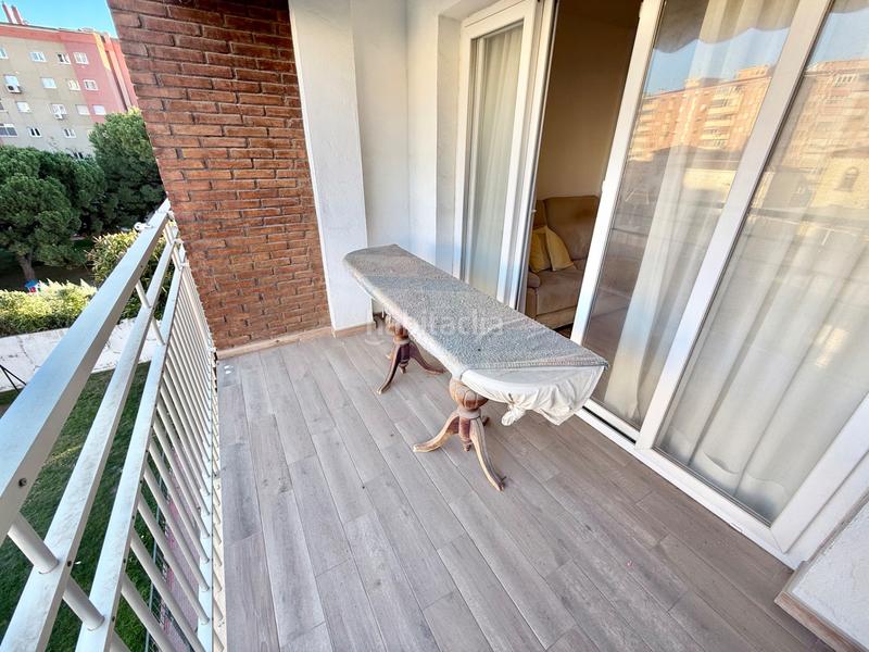 Foto f14d1777-fb25-48ab-aa8d-e1a99dc96ea1. Location appartement avec parking dans La Unión - Cruz de Humilladero - Los Tilos Málaga