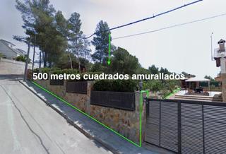 Terrain résidentiel à Castellnou-Can Mir-Can Solà. Solar urbano edificable de 548 m², completamente llana y cerrada