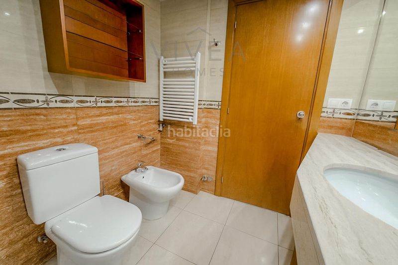 Foto 12bd2177-ca1f-4927-a59e-dda554bbe779. Àtic amb calefacció aparcament a San Pere Terrassa