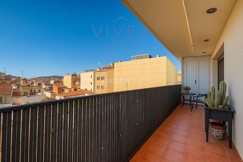 Foto ba0b44db-01dd-4e37-b7d2-6298c10d4051. Àtic amb calefacció aparcament a San Pere Terrassa