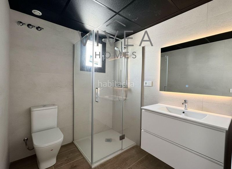 Foto 27cf76e9-896d-47cb-8320-d67196c92cde. Àtic amb aparcament a La Cogullada Terrassa