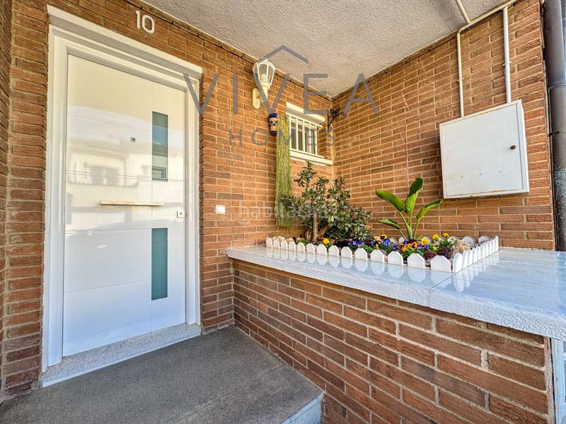 Foto 9a9adeb6-7a0d-49f8-bb4b-8ec4ada8d2e4. Casa amb aparcament a Can Fatjó-Sant Jordi Park-Plana del Castell Rubí