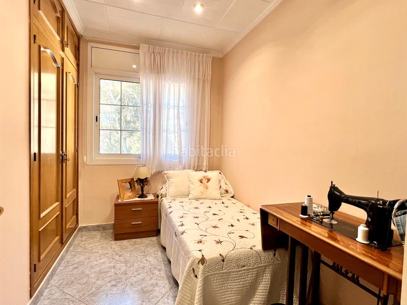 Foto e1e74cc9-9789-4830-99f4-c9aa583adc1b. Casa  con garaje de 200m2 y solar de 857m2 en Rubí