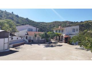 Finca rústica a Colmenar. Terreno en venta en colmenar