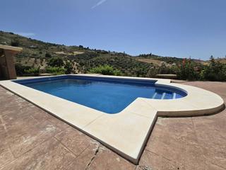Chalet en Villanueva De La Concepcin. Precioso chalet con piscina en villanueva de la concepcin