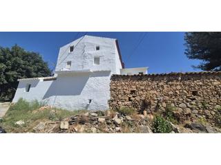 Country house in Comares. Venta de casa de campo en comares