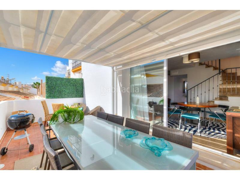 Foto d9a2df09-37f0-40d6-9b57-76d52ed28ed3. Casa a schiera con parcheggio piscina in Manilva pueblo Manilva