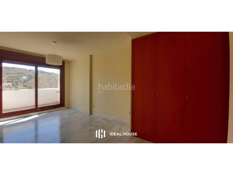 Foto 7b1a98a4-dab8-4d89-8180-0524cc931849. Duplex avec parking dans Los Flamingos Benahavís