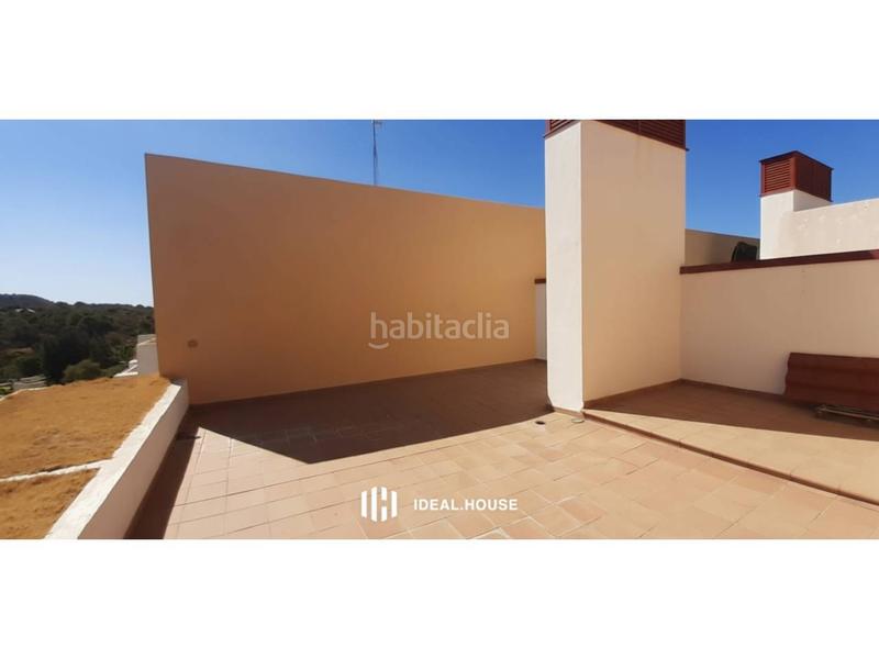 Foto 3ddedbad-aa57-4061-851f-e0b7d2f34ee1. Dúplex  en venta en urbanización parque botánico, benahavis, málaga en Benahavís