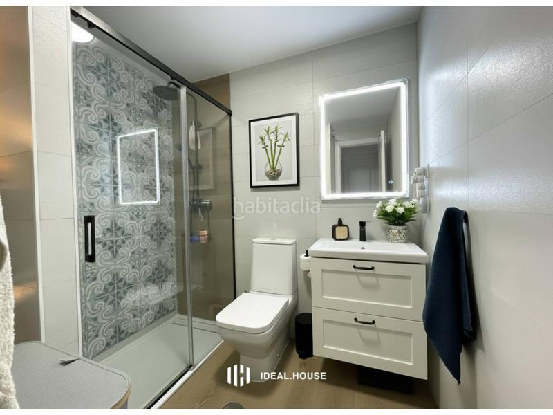 Foto 58e5c617-4e45-4109-b514-d704702b7a31. Flat with parking in Doña Julia Golf Casares