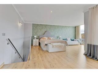 Duplex  Parque botanico las lomas de guadalm. Dúplex reformado en venta en parque botánico, benahavis