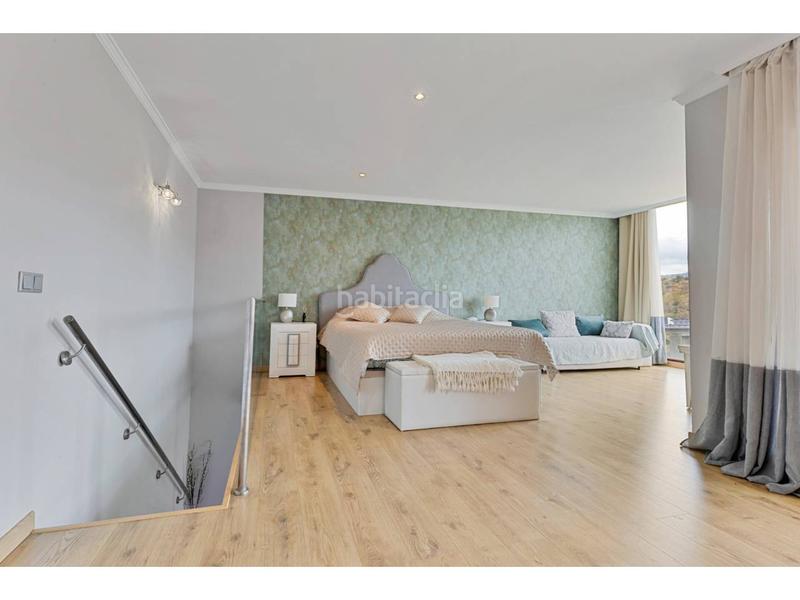 Foto 714c63ec-402e-4dd6-b553-17b139b96237. Piso dúplex en venta en parque botánico, listo para disfrutar desde el primer día en Benahavís