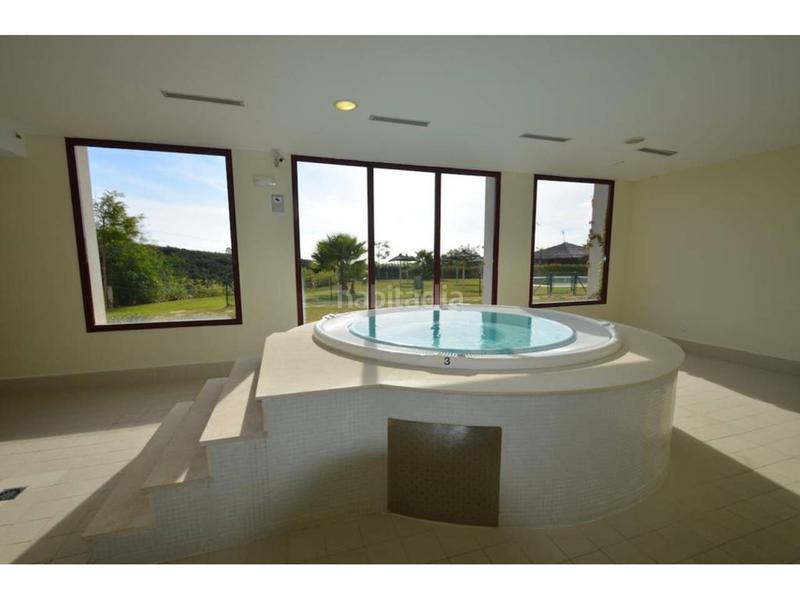 Foto ac7dcb40-52e3-45ac-8155-3dca56b48692. Piso dúplex en venta en parque botánico, listo para disfrutar desde el primer día en Benahavís