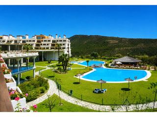Appartement  Urbanizacion parque botanico las lomas de guadalm. Piso de 2 dormitorios en parque botánico benahavís vive rodeado
