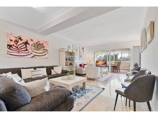 Piso  Alta. Piso en venta en guadalmina alta amplitud, luz y vistas al golf