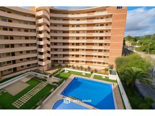 Flat in Ricardo Soriano. Vivienda reformada con estilo en el corazón de marbella, a un pa