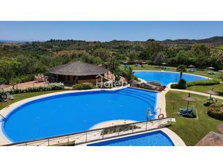 Apartament a Parque botanico las lomas de guadalm 1. Estilo de vida exclusivo en benahavís apartamento con garaje y t