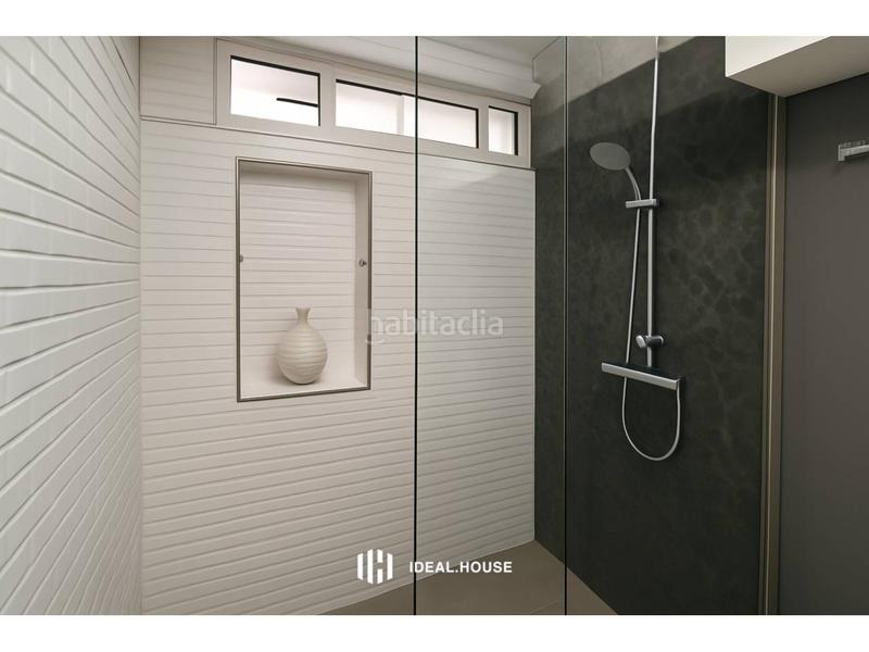 Foto 5d03152a-1b00-4a83-8f80-8edd0e7c90e9. Piso  reformado con encanto en el corazón en Ricardo Soriano Marbella