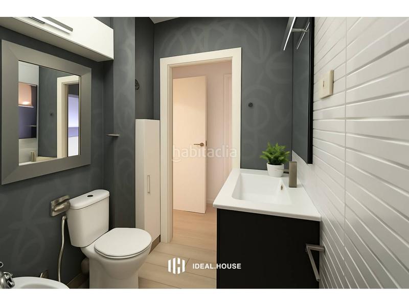 Foto 914f8b39-a963-4614-869b-9b2a60bb5adf. Piso  reformado con encanto en el corazón en Ricardo Soriano Marbella