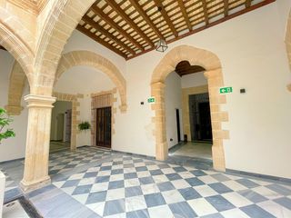 House  Calle virgen de los milagros. Se vende exclusivo dúplex de lujo con piscina y garaje en pleno
