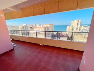 Appartement  Avenida cayetano del toro. Piso en la avenida con vistas al mar