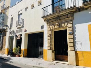 Apartamento  Calle  cielos. Apartamento con terraza junto a plaza de abastos 2 dorm con gara