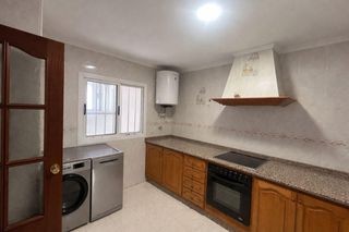 Flat in El Juncal - Vallealto. Precioso piso independiente en primera planta muy luminoso y en