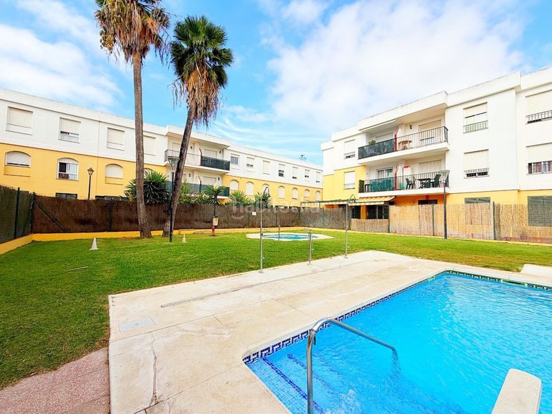 Foto af45c290-a73c-49e1-a4dc-b75f8207ed7b. Pis amb aparcament piscina a Centro Puerto de Santa María (El)