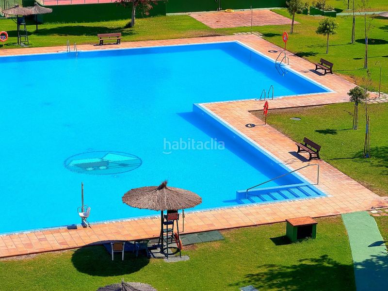Foto cca081a1-01f5-49ae-8b43-8399c57fdcf0. Pis amb aparcament piscina a Valdelagrana Puerto de Santa María (El)