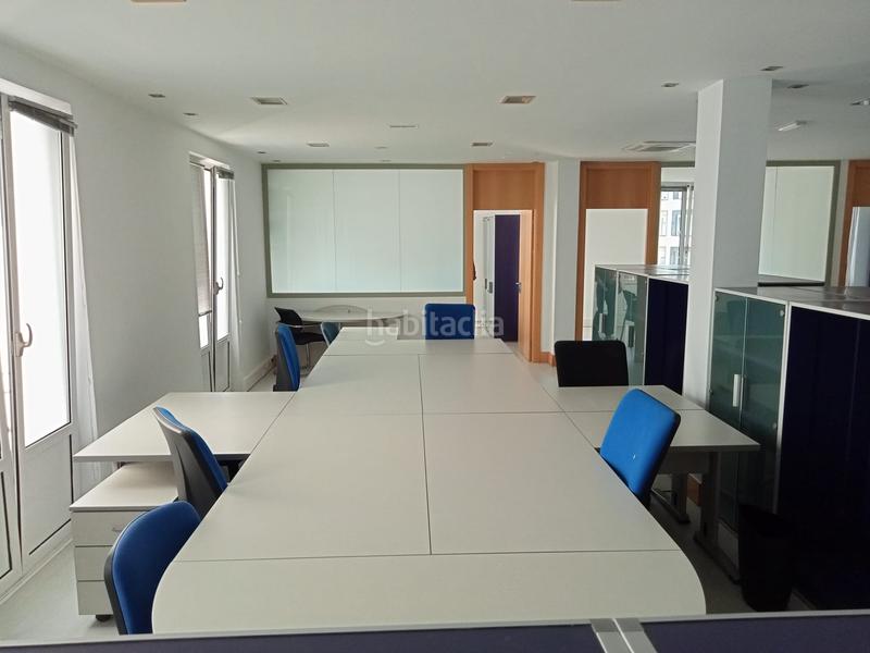 Foto 29d80542-20a8-4efe-9292-407ea14430d1. Miete büro in calle palacio valdés 1 in Salesas - Foncalada - Campoamor Oviedo