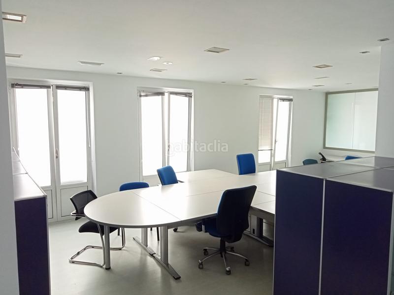 Foto 544d015a-87b6-4d42-a21e-edc8049e5aa2. Miete büro in calle palacio valdés 1 in Salesas - Foncalada - Campoamor Oviedo