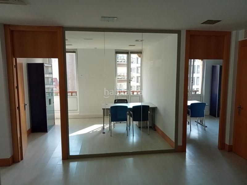 Foto 0e59e38d-aff1-48de-aa42-fabe1c57bc8f. Rent office space in calle palacio valdés 1 in Salesas - Foncalada - Campoamor Oviedo