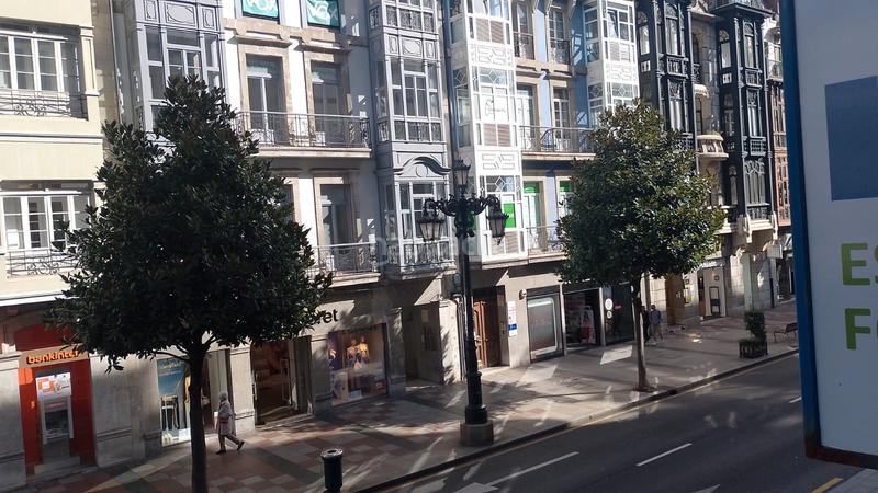 Foto 16110e84-2ed9-41c8-9aab-38e2fac38088. Lloguer oficina a calle uría 15 a Parque San Francisco - Uría Oviedo