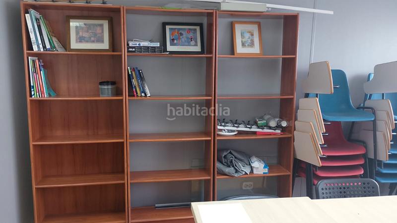 Foto 4d967e38-5fdf-49b7-982b-02a9ac619477. Miete büro in calle uría 15 in Parque San Francisco - Uría Oviedo