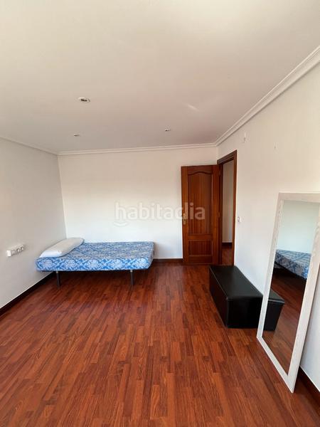 Foto f031057e-b774-4dfc-a05b-52acc2d95ac1. Piso en calle de san juan 8 piso en venta en la calle san juan. . asturias en Oviedo