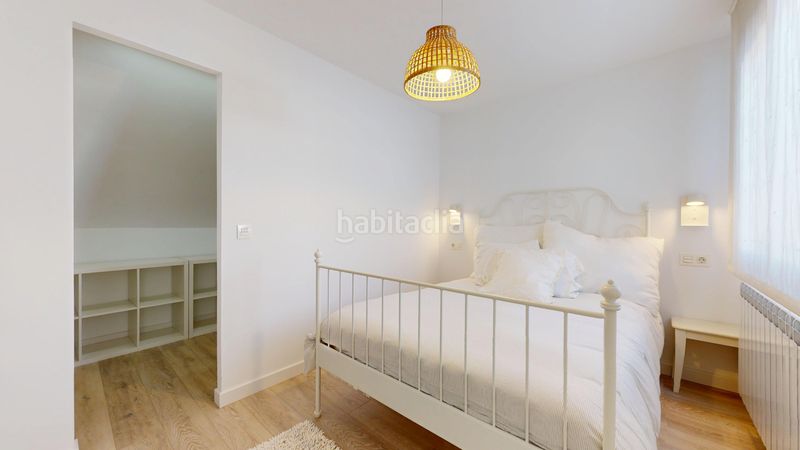Foto 3d2ce829-c831-4002-823e-8b9f4ae07b3c. Dúplex a calle darío de regoyos 25 a Fozaneldi - Tenderina Oviedo