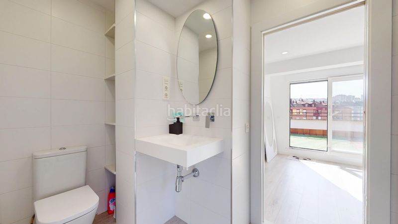 Foto cee52622-6282-48a7-9ebd-f124920a0e4a. Dúplex a calle darío de regoyos 25 a Fozaneldi - Tenderina Oviedo