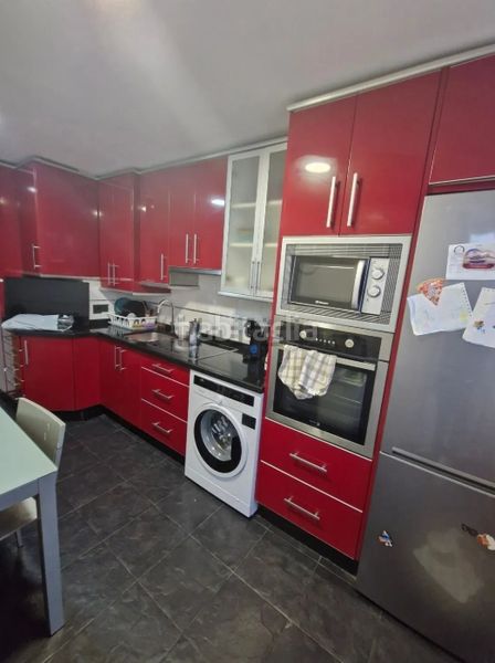 Foto 97ed606f-4233-41a2-915f-b378e532f9e1. Pis a avenida de pando 47 a Huca - La Cadellada Oviedo